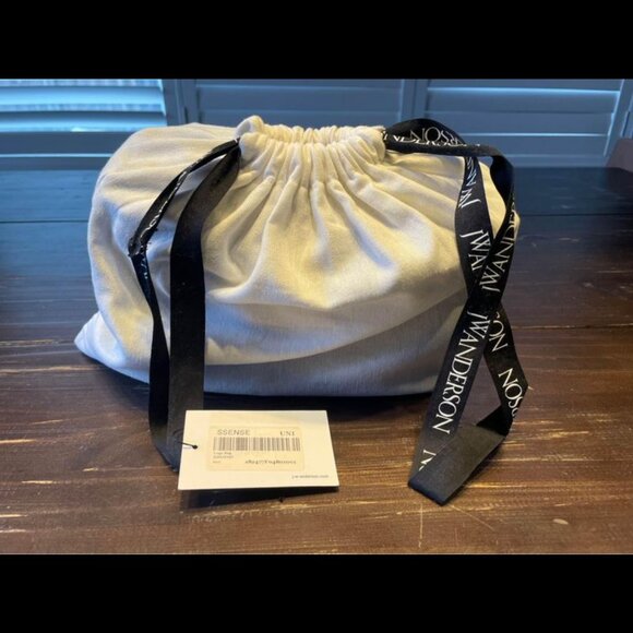 【99%NEW】JW ANDERSON Handbag | Crossbody | Shoulder - BLACK - Picture 9 of 9